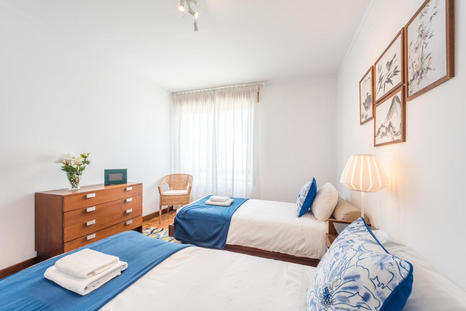 Appartamento Guestready - Eclectic Haven In The Heart Of Oporto Esterno foto