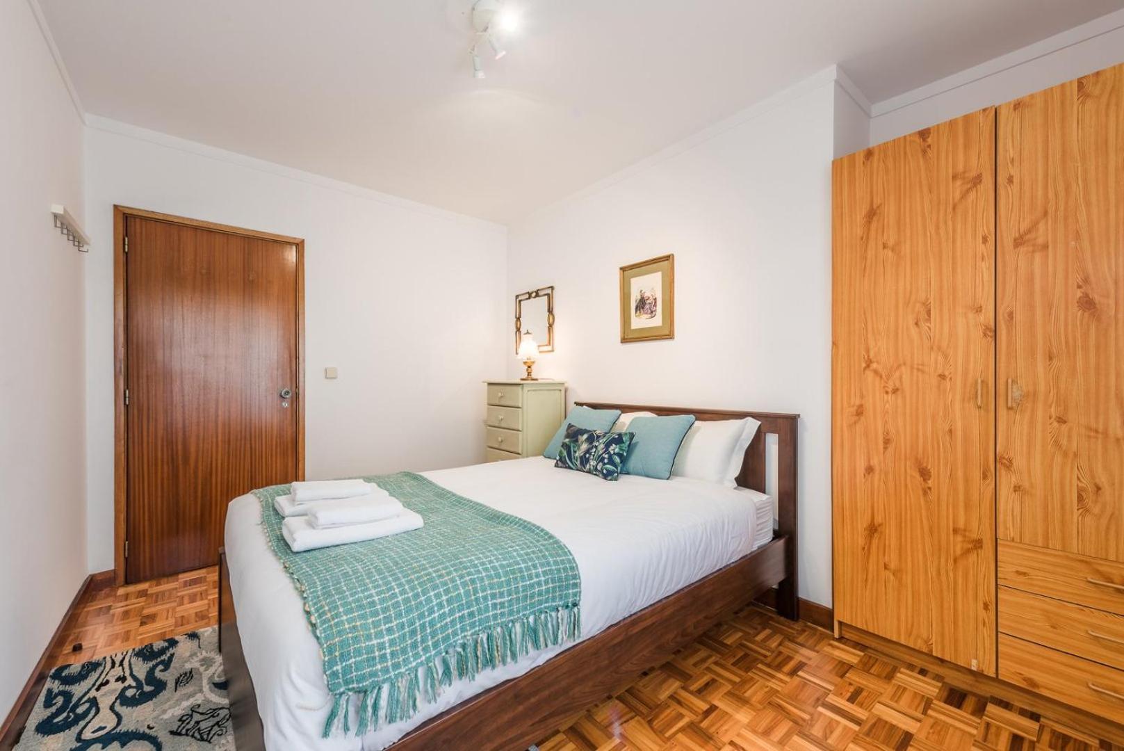 Appartamento Guestready - Eclectic Haven In The Heart Of Oporto Esterno foto