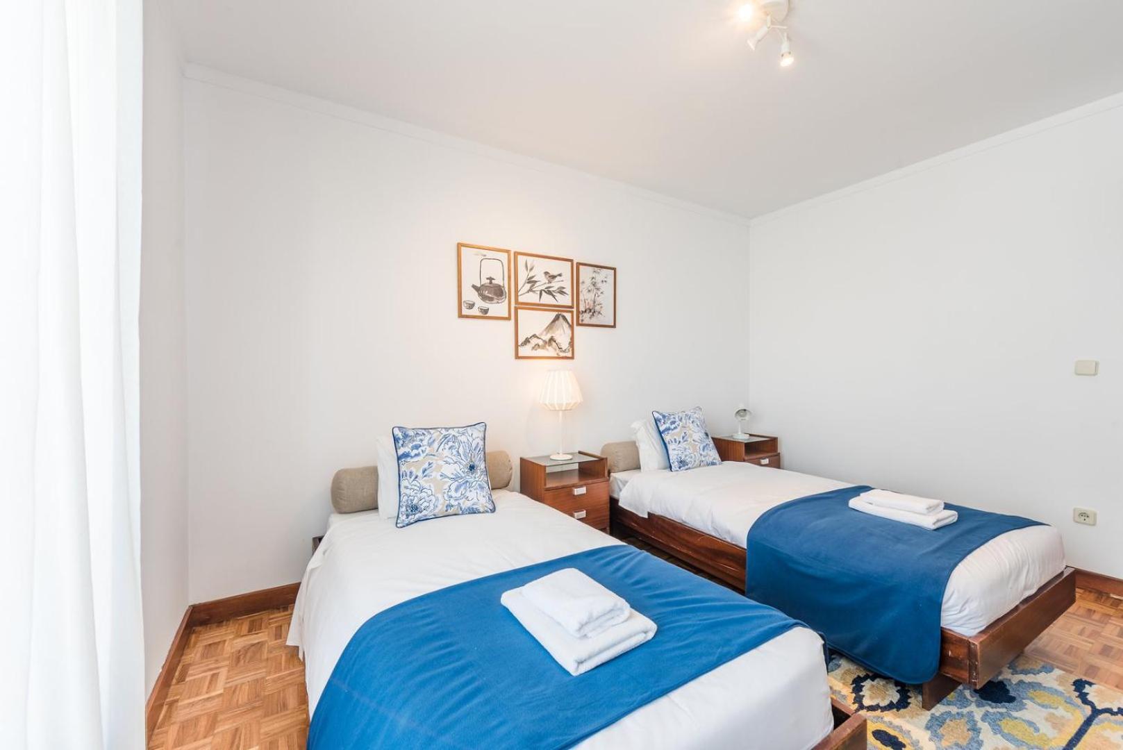 Appartamento Guestready - Eclectic Haven In The Heart Of Oporto Esterno foto
