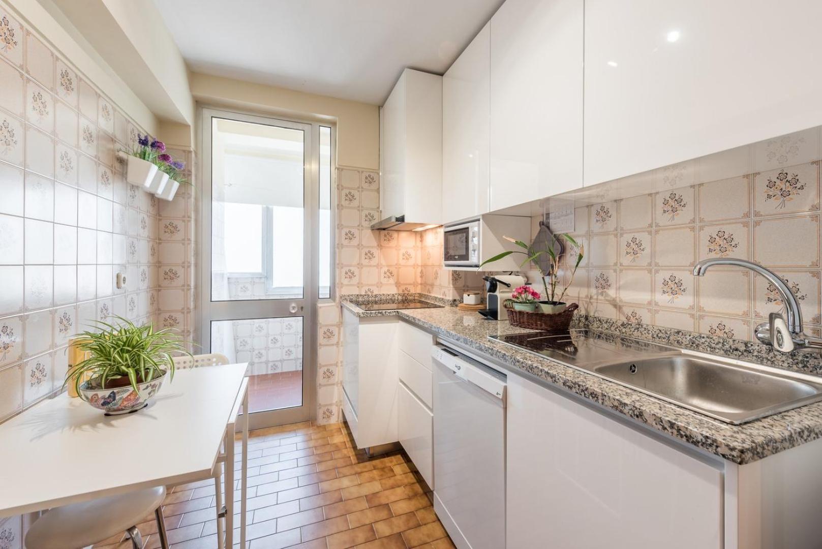 Appartamento Guestready - Eclectic Haven In The Heart Of Oporto Esterno foto